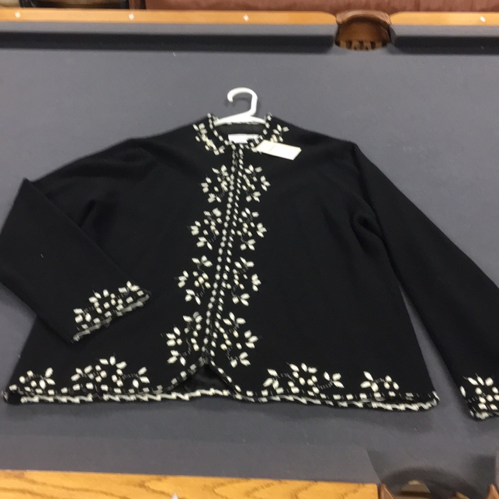 Cold water Creek sweater